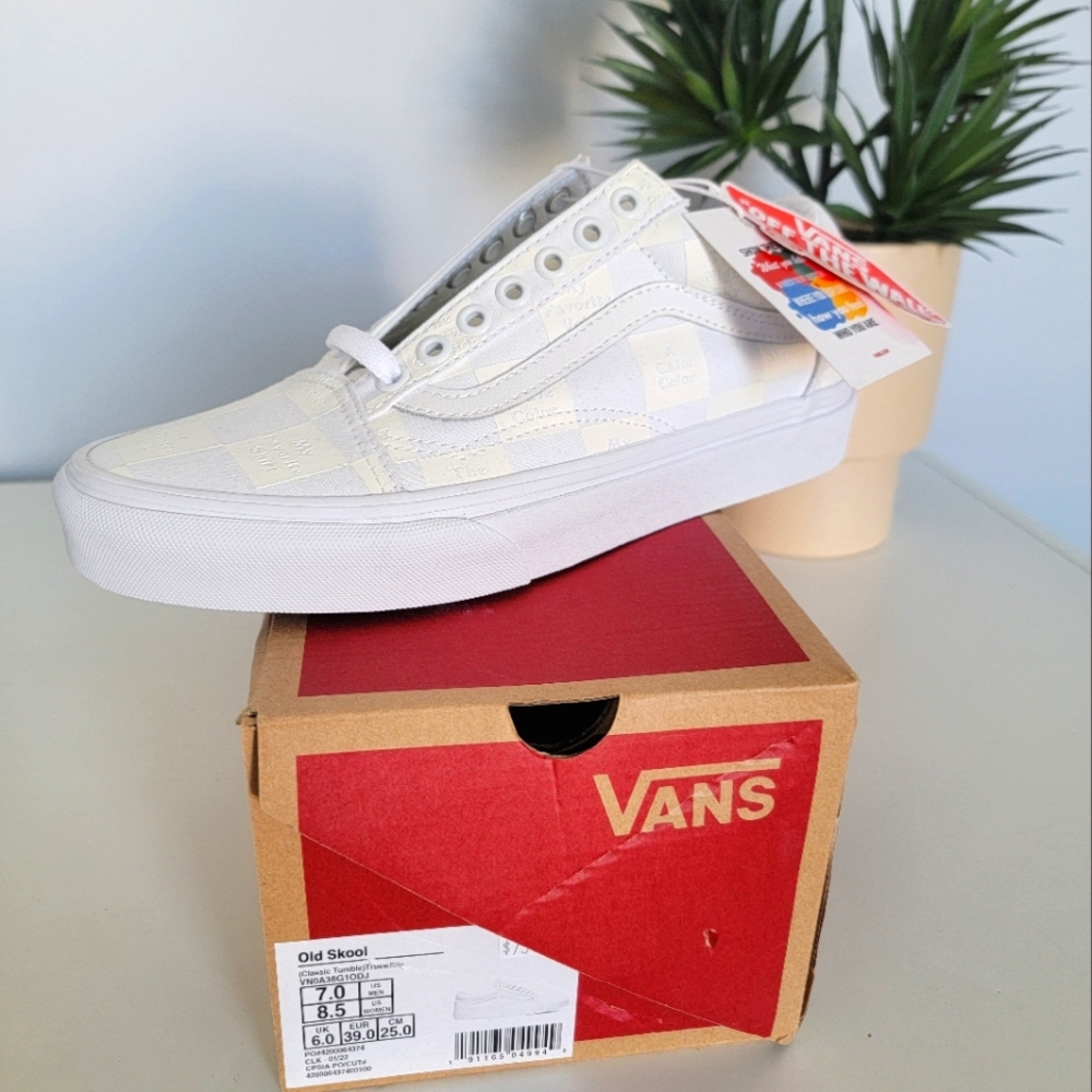 NEW! Vans Sneakers